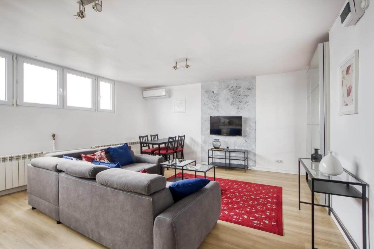 Central Family Apartment Варшава Екстериор снимка