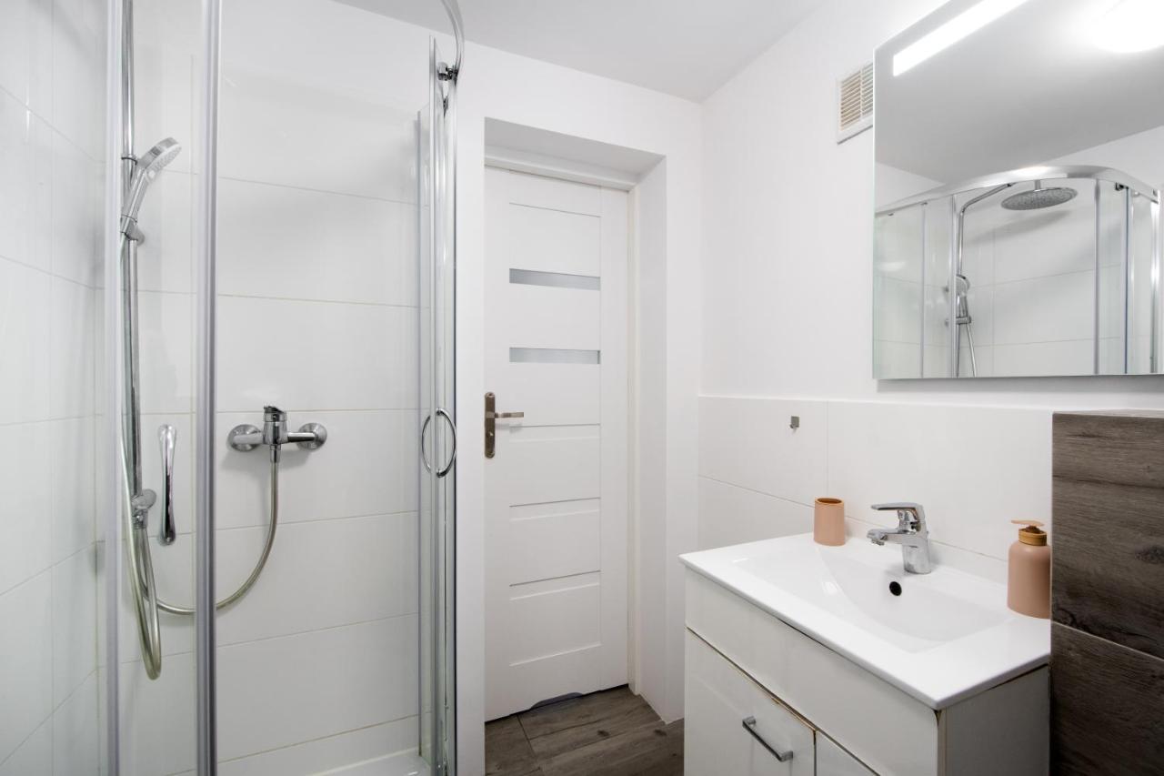 Central Family Apartment Варшава Екстериор снимка