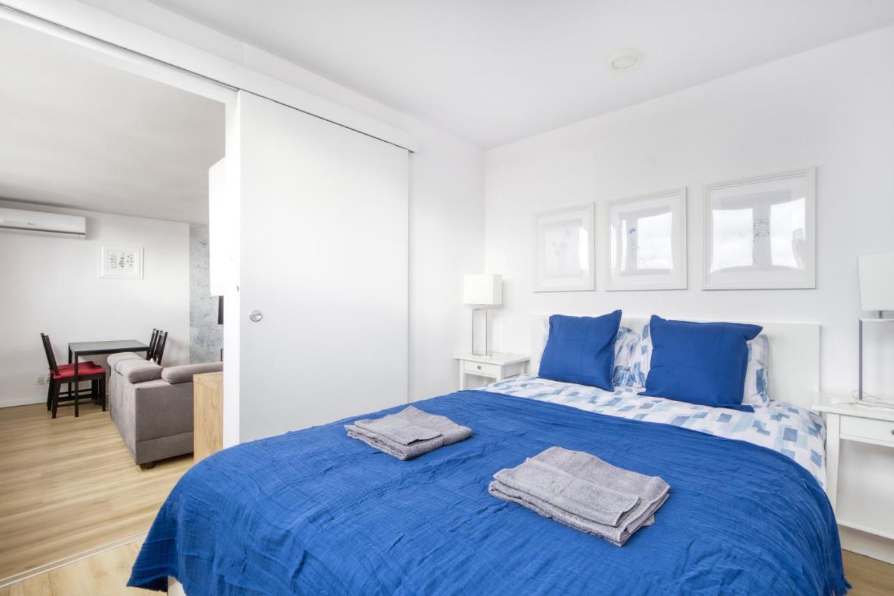 Central Family Apartment Варшава Екстериор снимка